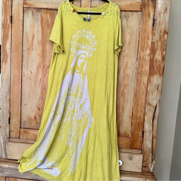 Magnolia Pearl “Crown of Our Lady” Dress - Picture 7 of 13